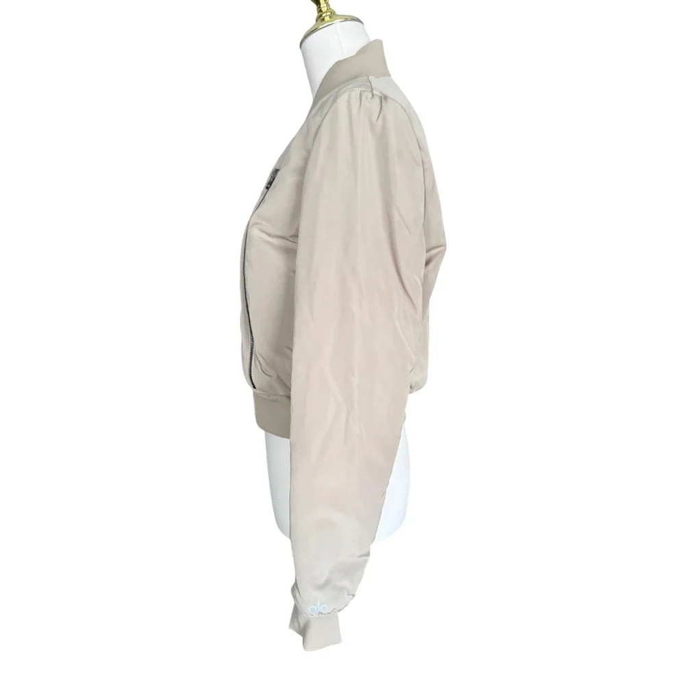ALO Yoga Off Duty Bomber Jacket Small Gravel Taupe Down Puffer Cropped Womens